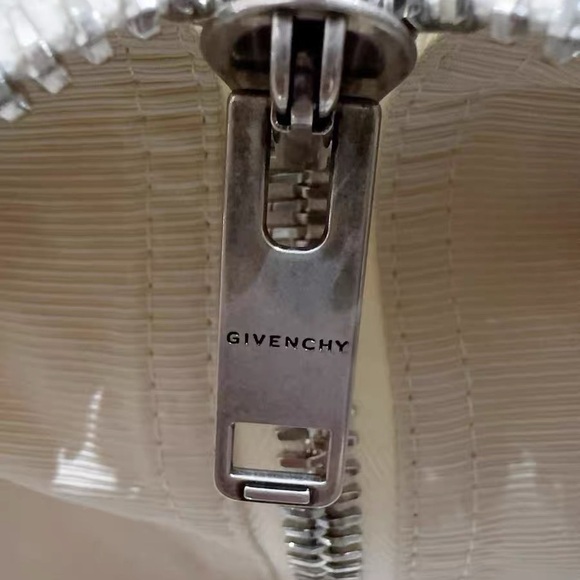 ❌sold❌Authentic Givenchy Cream Utility Jacket - Picture 4 of 7